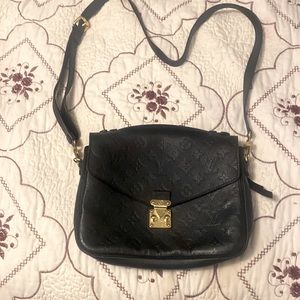 Louis Vuitton Paris handbag